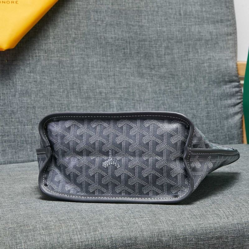 Goyard Shopping Bags